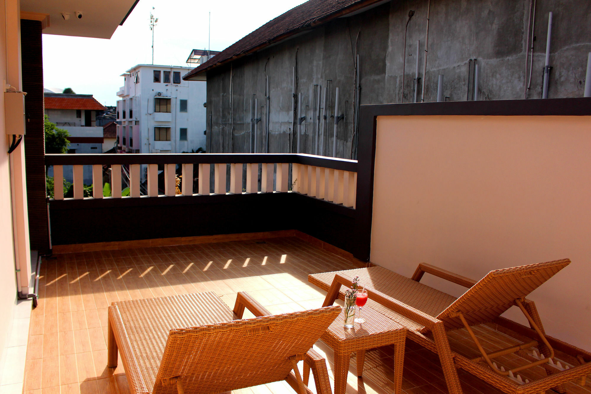 Pondok 3 Mertha Kuta  Exterior photo